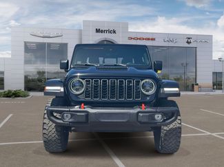 Used 2024 Jeep Gladiator Mojave AWD/4WD video 3