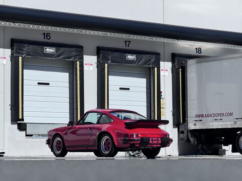 Used 1988 Porsche 911 Carrera RWD image 48