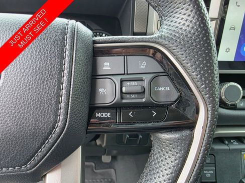 Used 2023 Toyota Tundra Limited image 30