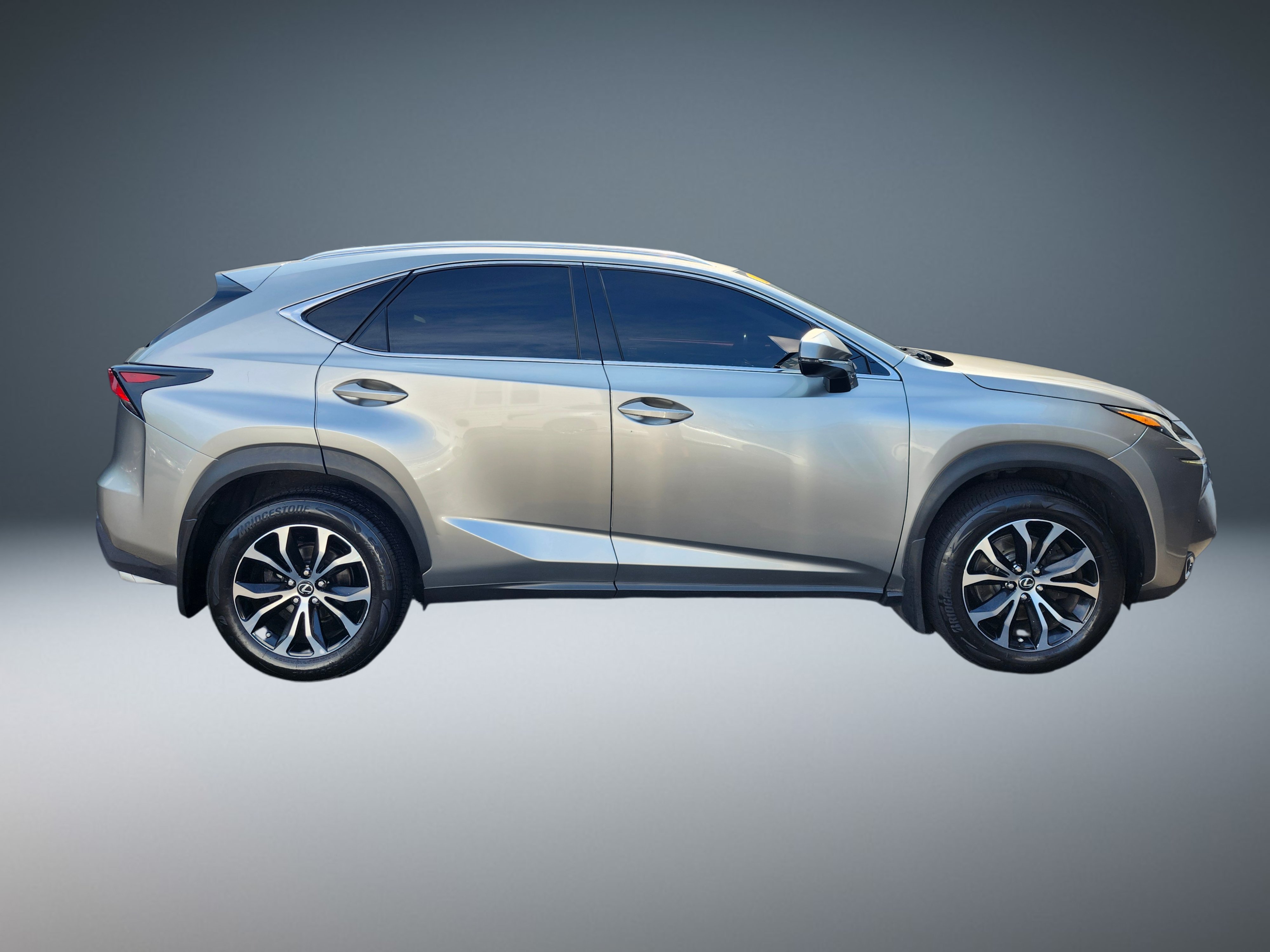 Used 2015 Lexus NX 200t AWD w/ Premium Package image 2