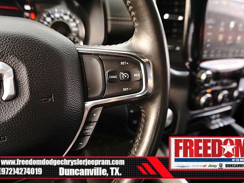 Used 2024 RAM 1500 Laramie AWD/4WD image 27