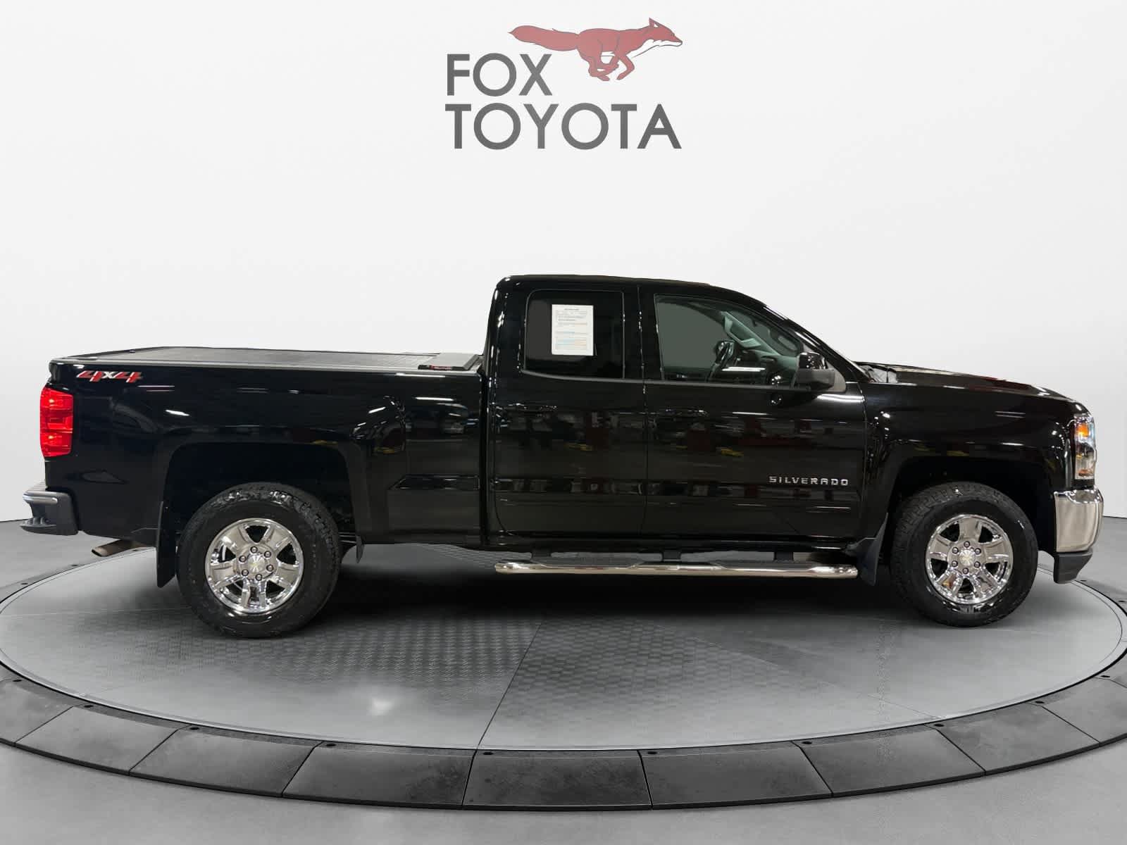 Used 2018 Chevrolet Silverado 1500 LT w/ All Star Edition AWD/4WD image 7