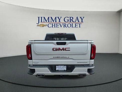 Used 2020 GMC Sierra 1500 Denali w/ Denali Premium Package image 4