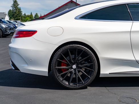 Used 2015 Mercedes-Benz S 63 AMG 4MATIC Coupe image 8