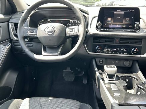 New 2026 Nissan Rogue SV FWD image 23