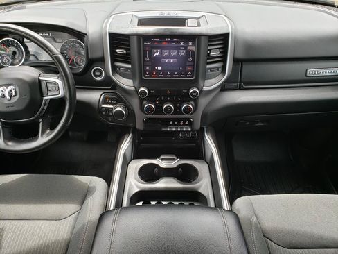 Used 2020 RAM 1500 Big Horn AWD/4WD image 17