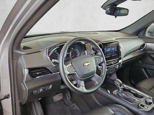Used 2023 Chevrolet Traverse LT FWD image 10