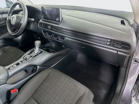 Used 2023 Honda HR-V LX image 30