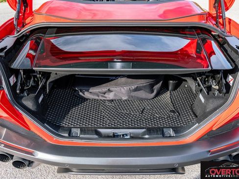 Used 2020 Ferrari Portofino RWD image 43