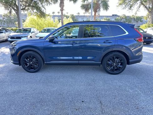 Used 2023 Honda CR-V Sport Touring image 3