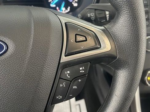Used 2019 Ford Fusion S image 38