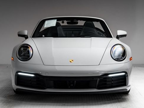 Certified 2024 Porsche 911 Carrera RWD image 38