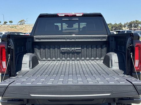 New 2026 GMC Sierra 1500 AT4X w/ AT4X AEV Edition AWD/4WD image 27