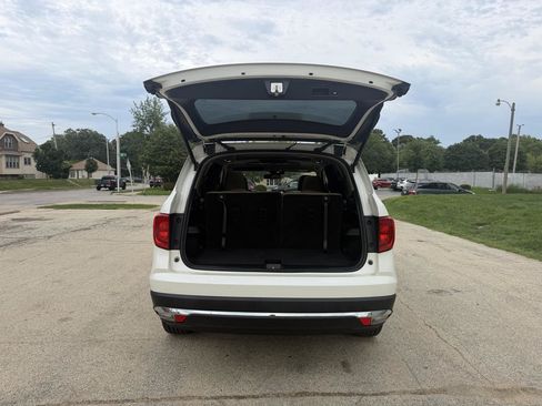 Used 2017 Honda Pilot Elite image 8