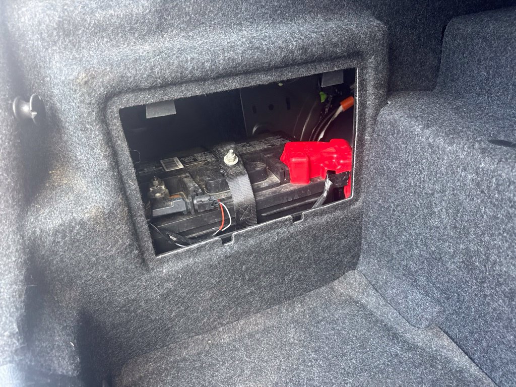 Used 2019 Ford Fusion Energi Titanium FWD image 44