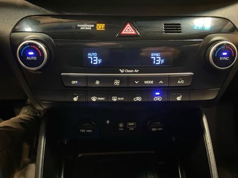 Used 2019 Hyundai Tucson Sport image 21