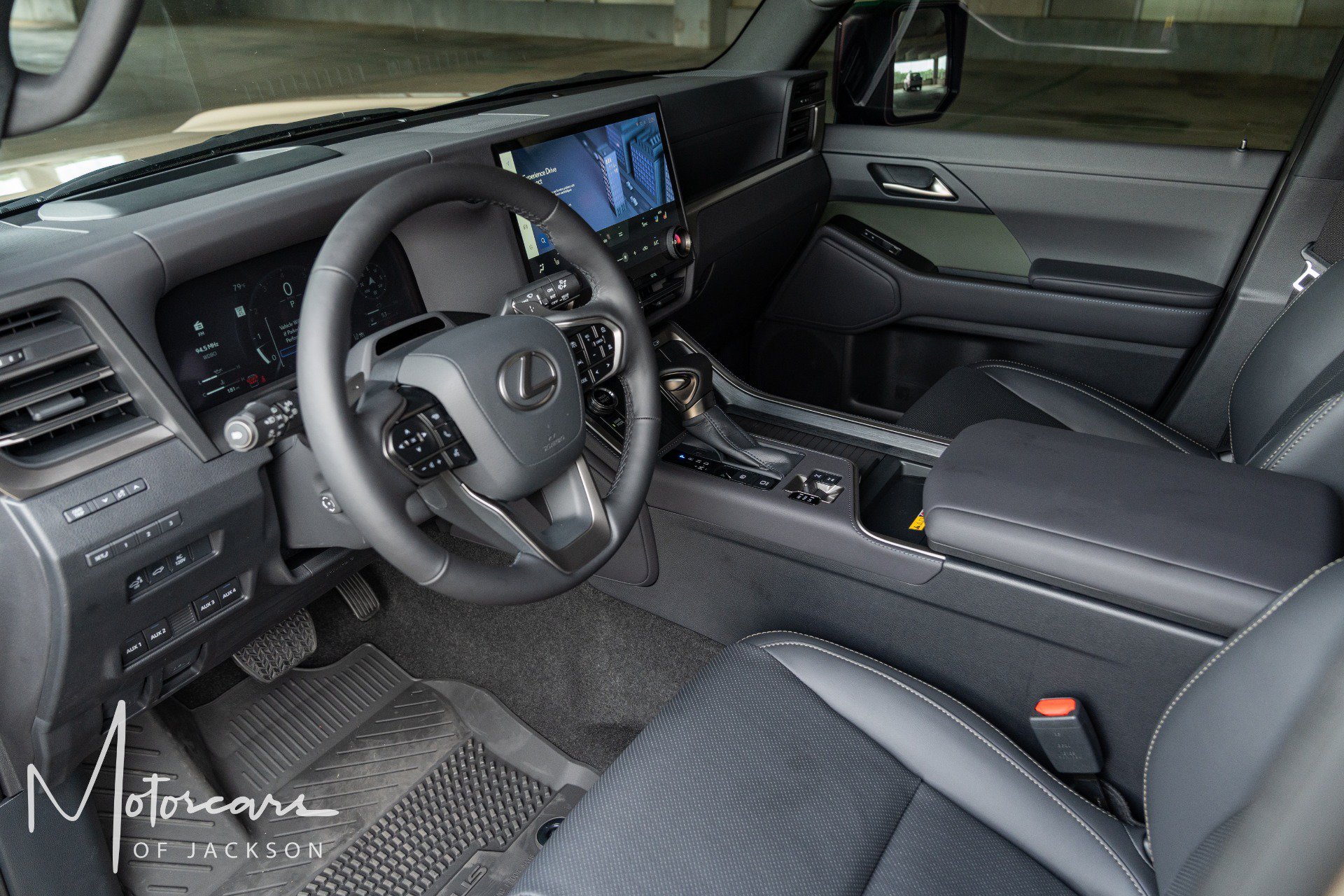 Used 2026 Lexus GX 550 AWD/4WD image 16