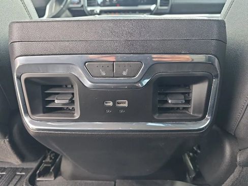 Used 2023 GMC Sierra 1500 SLT w/ SLT Premium Plus Package AWD/4WD image 18