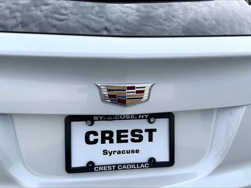 Used 2023 Cadillac XT4 Luxury w/ Cold Weather Package AWD/4WD image 30