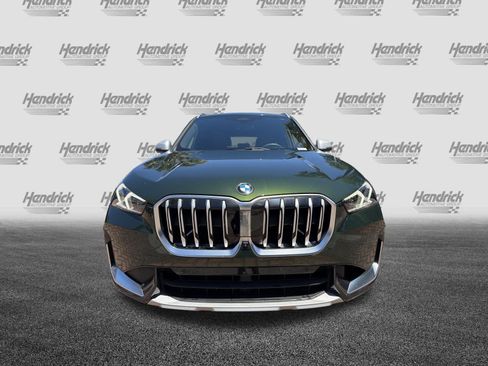 Used 2024 BMW X1 xDrive28i AWD/4WD image 3