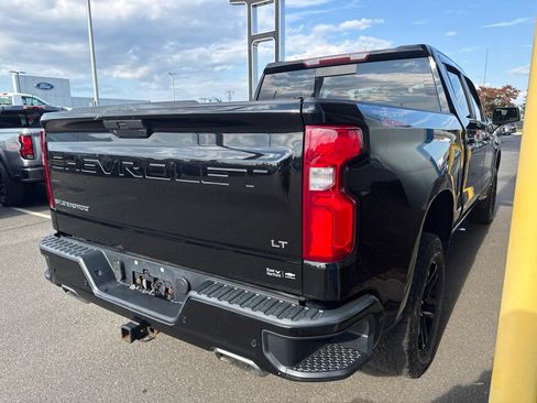 Used 2019 Chevrolet Silverado 1500 LT Trail Boss AWD/4WD image 6
