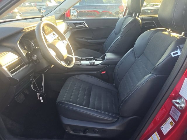 Used 2025 Mitsubishi Outlander SE AWD/4WD image 9