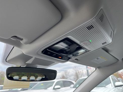 New 2026 Volkswagen Tiguan S image 22