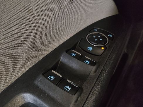 Used 2019 Ford Fusion S FWD image 27