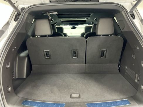 Used 2023 Buick Enclave Avenir image 26