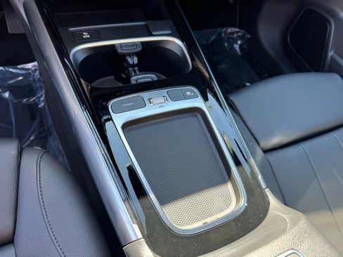New 2026 Mercedes-Benz GLA 250 GLA 250 image 9