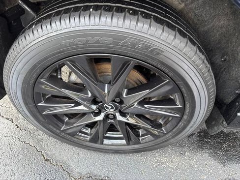 Certified 2025 MAZDA CX-5 Carbon Edition AWD/4WD image 10