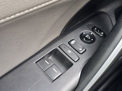 Used 2017 Honda Civic EX-L image 23