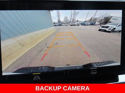 Used 2025 Chevrolet Silverado 2500 LT w/ Convenience Package image 6