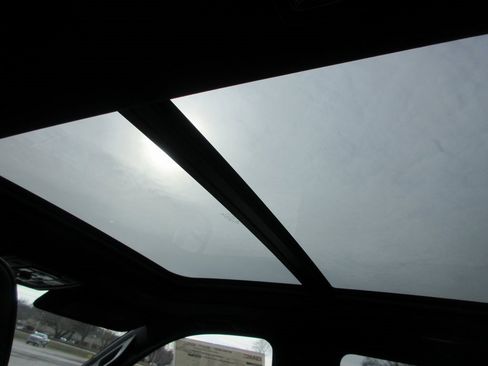 New 2026 GMC Yukon XL Denali w/ Sun & Power Step Package image 15