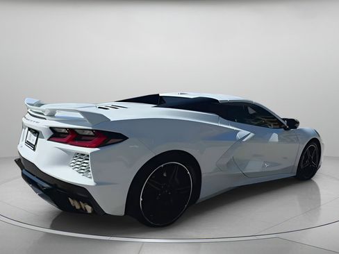 Used 2022 Chevrolet Corvette Stingray Premium Conv w/ Z51 Performance Package image 29