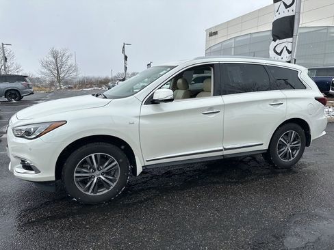 Used 2017 INFINITI QX60 Luxe w/ Premium Plus Package AWD/4WD image 7