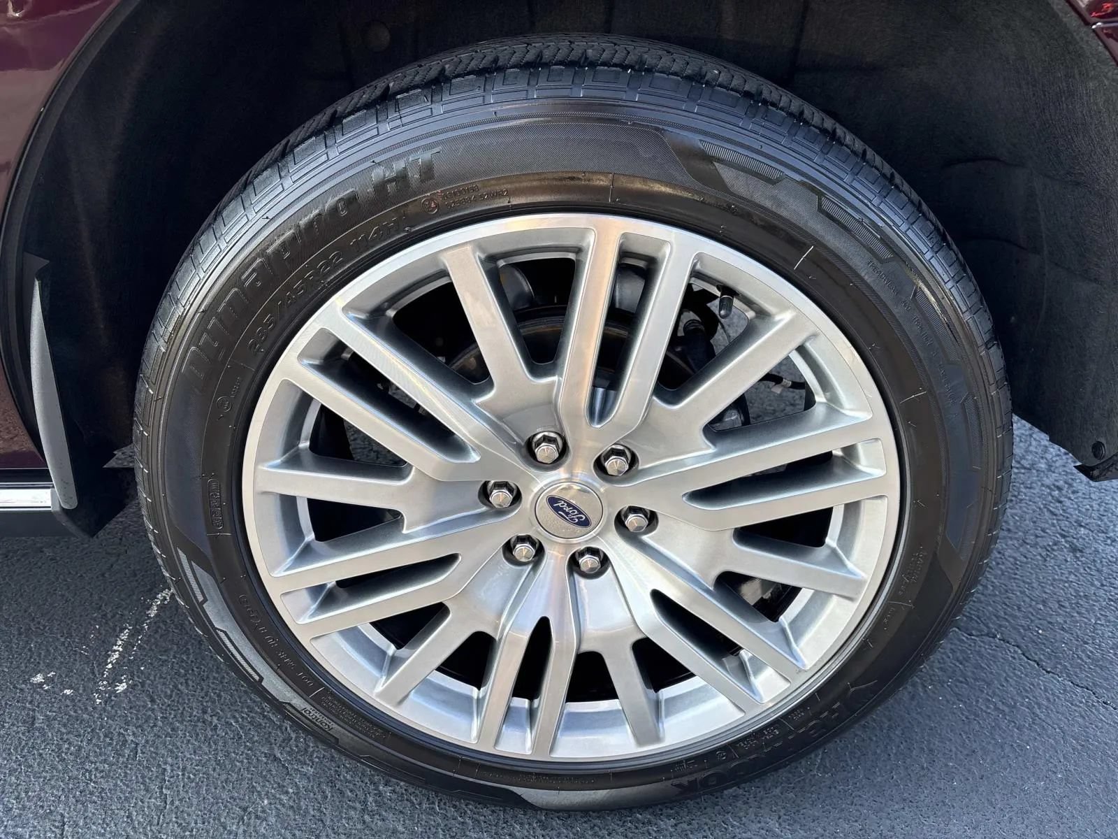 Used 2024 Ford Expedition Limited RWD image 11
