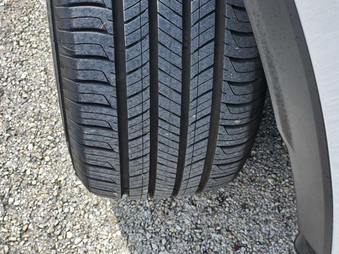 Certified 2026 Honda CR-V EX-L image 10