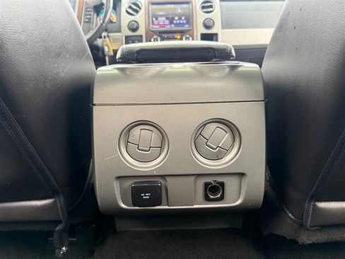 Used 2013 Ford F150 Lariat w/ Lariat Chrome Pkg AWD/4WD image 22