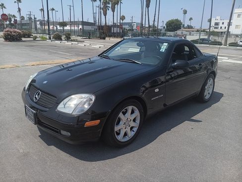 Used 2000 Mercedes-Benz SLK 230 image 3