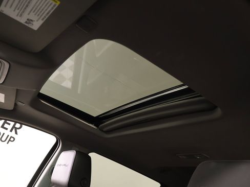 Used 2022 GMC Sierra 1500 Denali w/ Denali Premium Package image 15