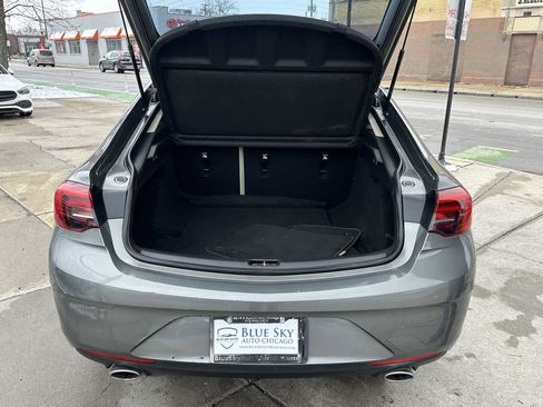 Used 2018 Buick Regal Preferred image 21