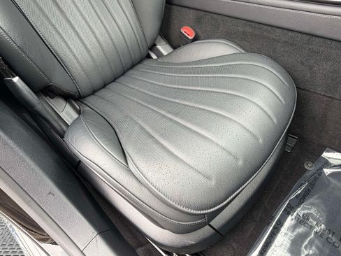 Used 2023 Mercedes-Benz S 500 4MATIC image 29