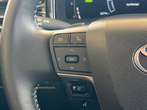 Certified 2025 Toyota Camry SE image 28