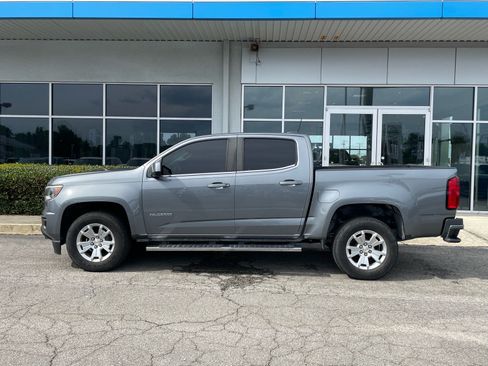 Used 2020 Chevrolet Colorado LT RWD image 2