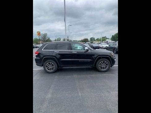 Used 2019 Jeep Grand Cherokee Limited w/ Luxury Group II AWD/4WD image 12