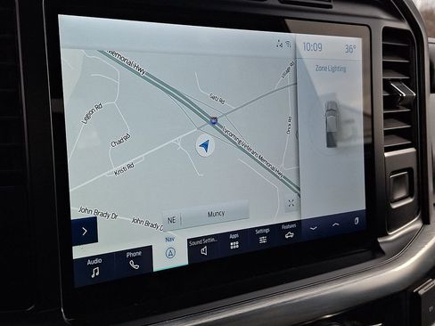 Used 2021 Ford F150 Lariat image 3