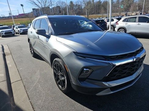 Used 2024 Chevrolet Blazer LT w/ Sound & Technology Package image 1