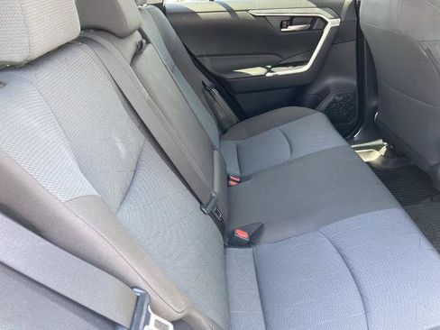 Used 2024 Toyota RAV4 XLE AWD/4WD image 22