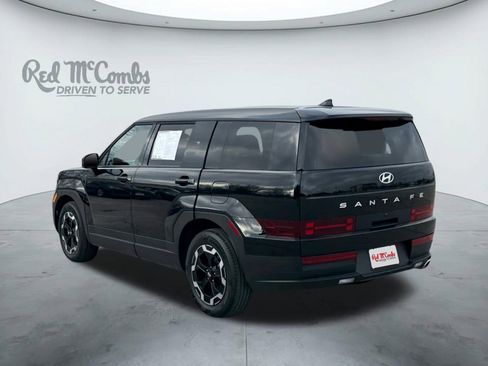 Certified 2025 Hyundai Santa Fe SE image 3